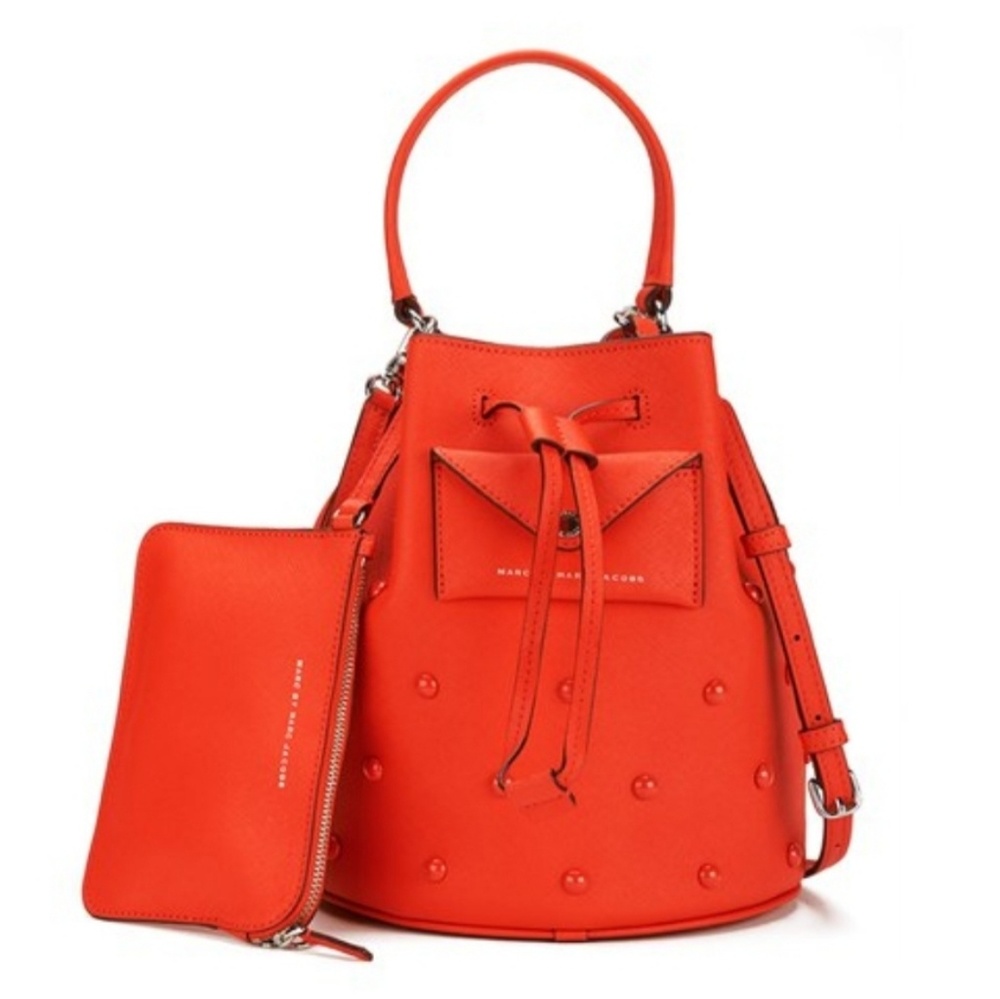 Marc jacobs "metropoli" bucket bag nwot